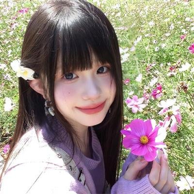 色肉毒蝎女